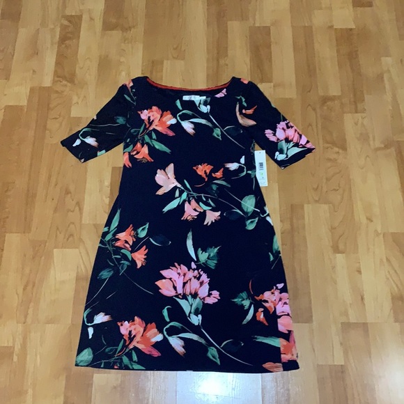 NWT Eliza j size 4 floral print casual dress